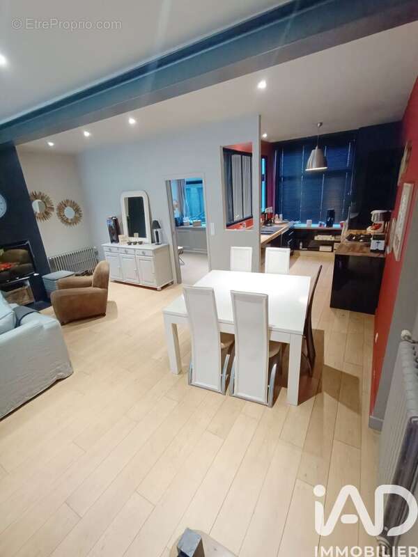 Photo 8 - Maison à QUINTIN