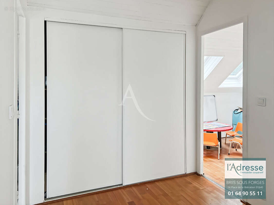 Maison à VAUGRIGNEUSE