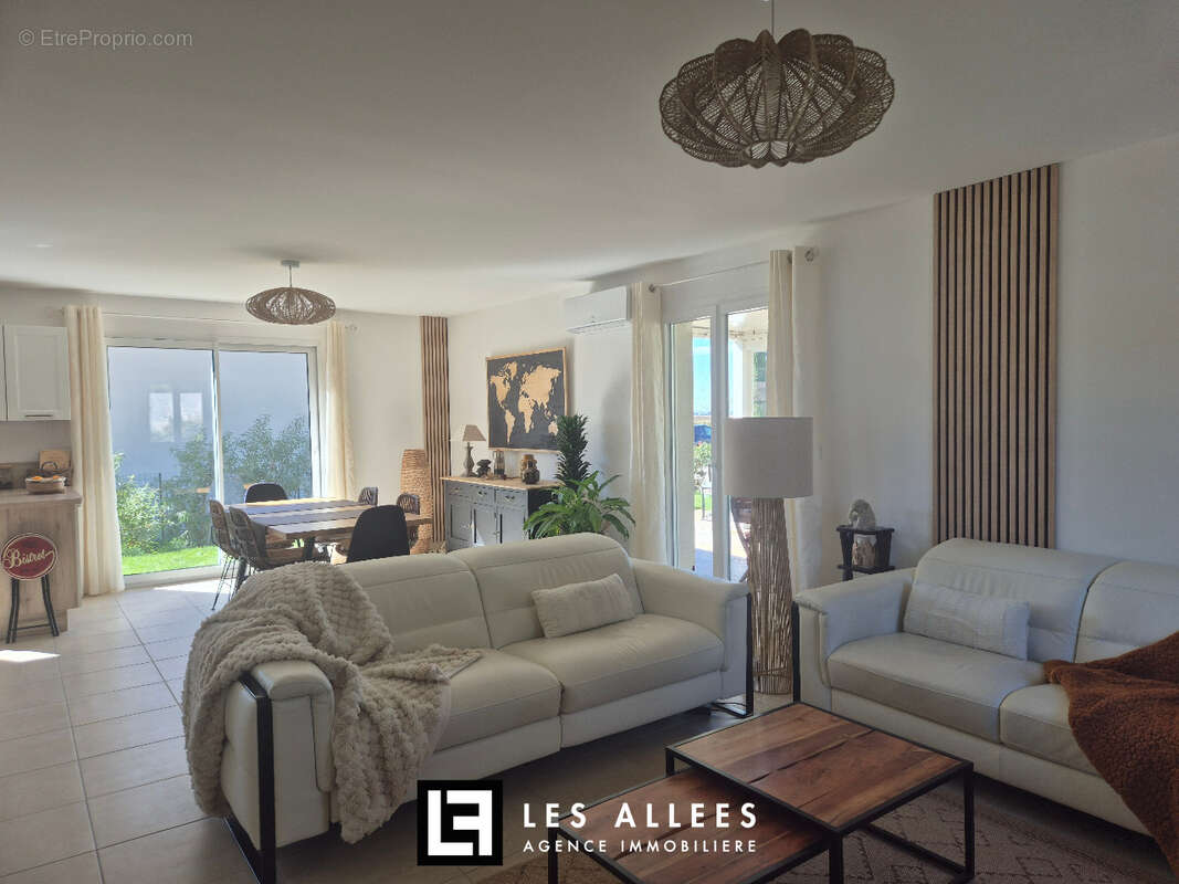 Maison à PUY-SAINT-MARTIN