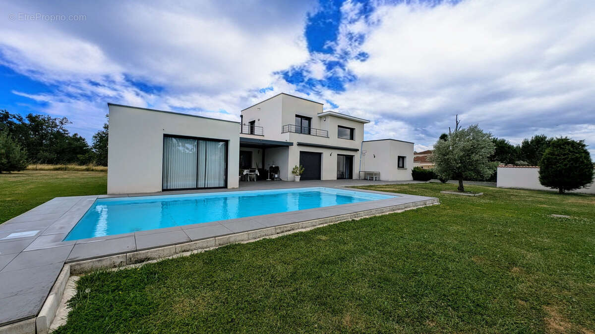 Aux portes de riorges, villa contemporaine - photo 22