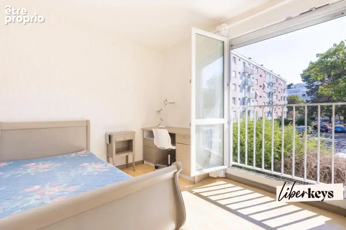 Appartement T4 rénové avec cave et parking Saint-Herblain - photo 4