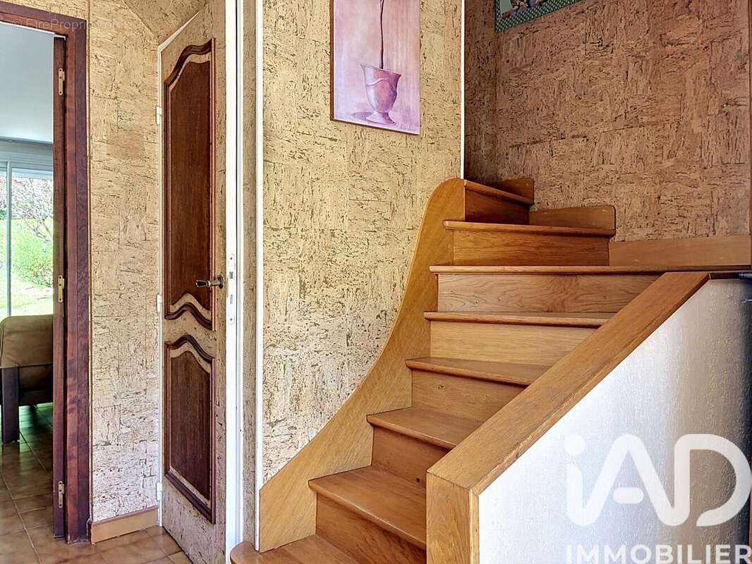Photo 5 - Maison à SAINT-FARGEAU-PONTHIERRY