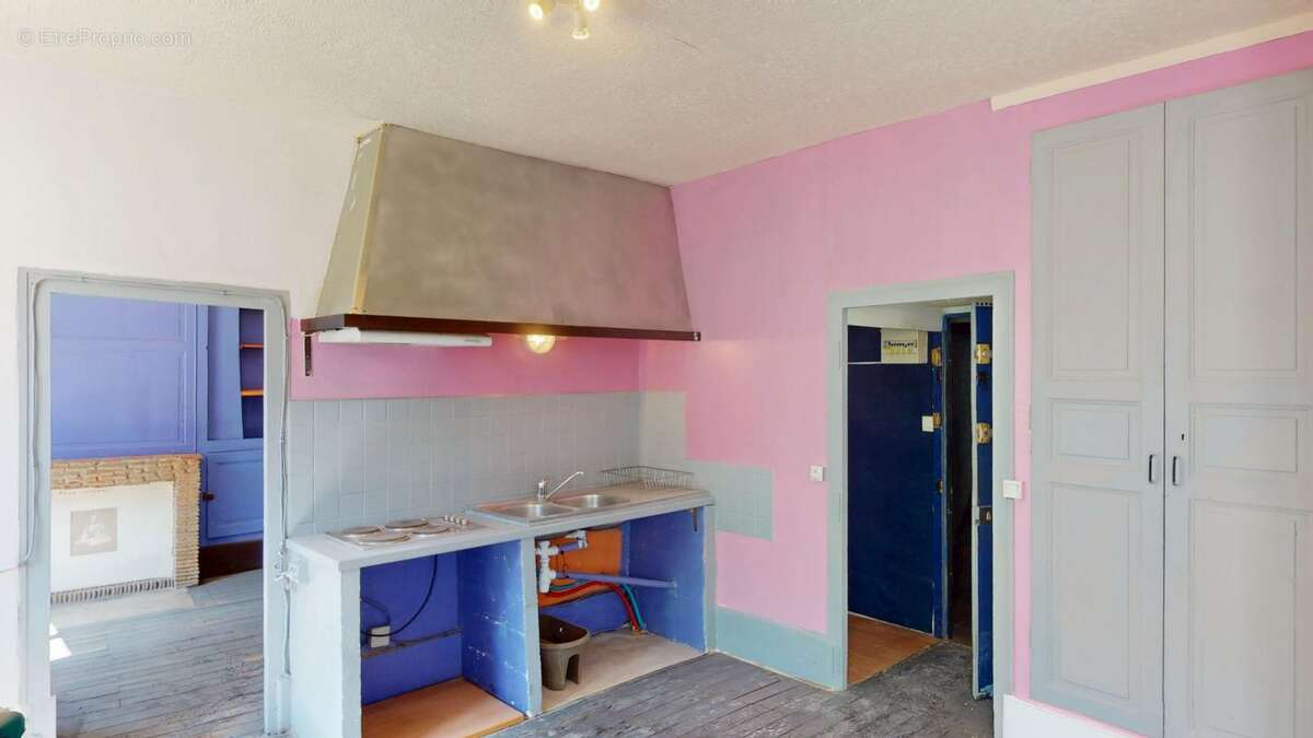 Maison à vendre divisible en 3 appartements - photo 3