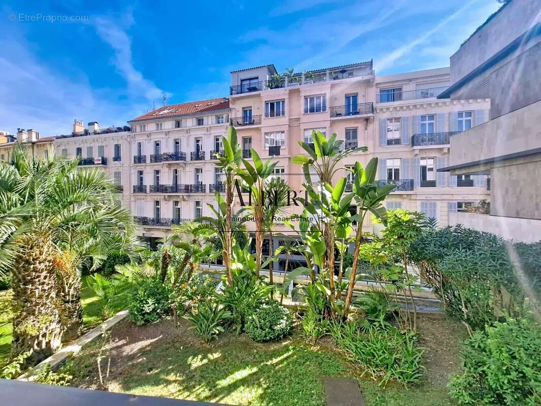 Appartement à CANNES