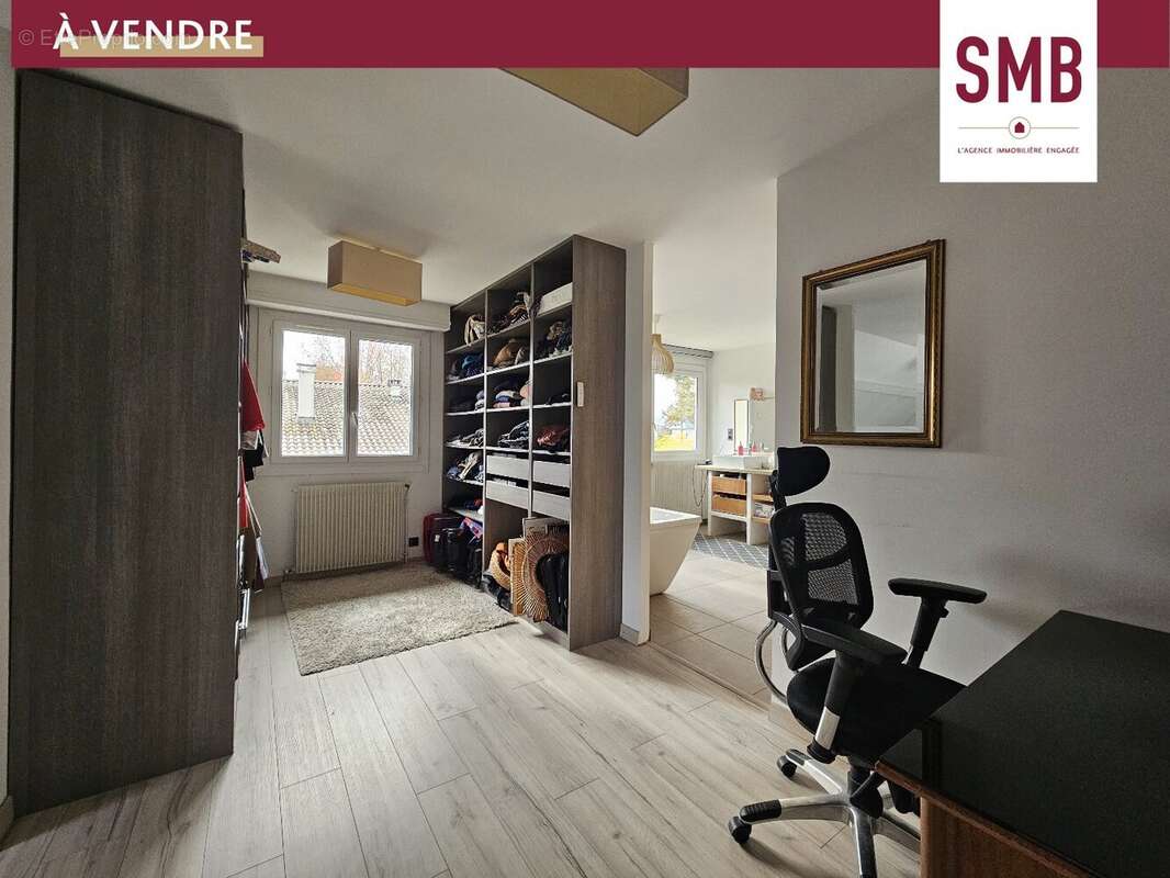 Appartement à BILLERE