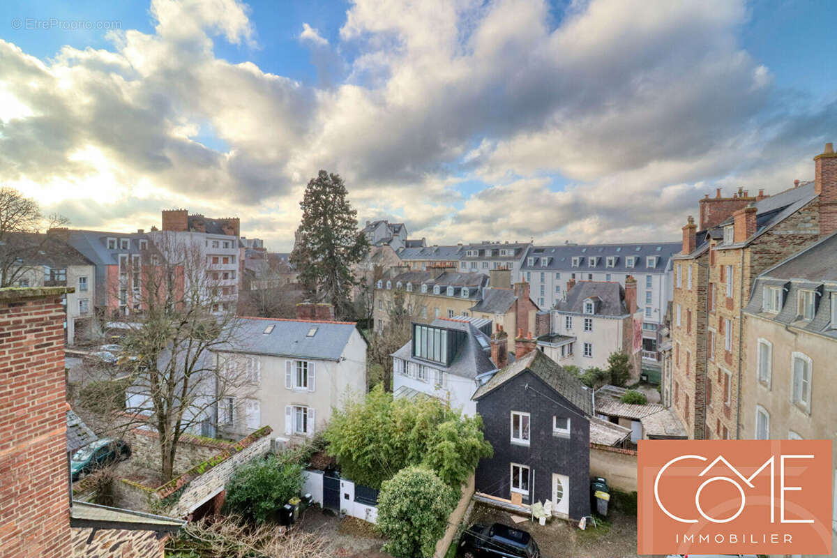 À vendre en exclusivité : chez côme immobilier - appartement t7 - 129m² - 5 chambres - dernier étage - proche place hoche - métr - photo 4