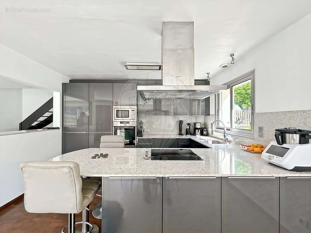Maison 6 chambre(s) à vendre - photo 3