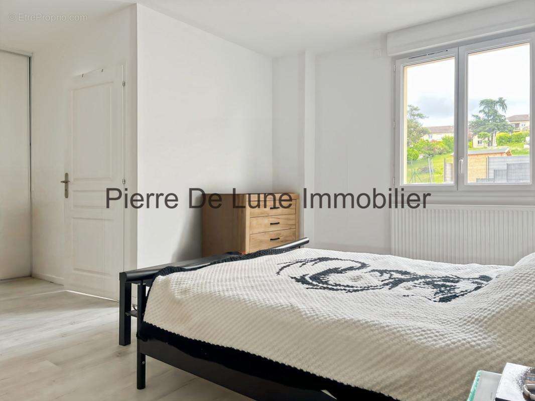 Appartement à LE BOIS-D'OINGT