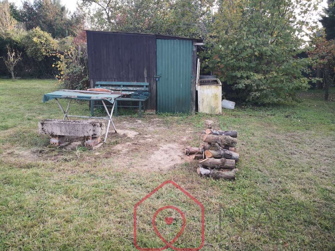 Terrain à MONTARGIS