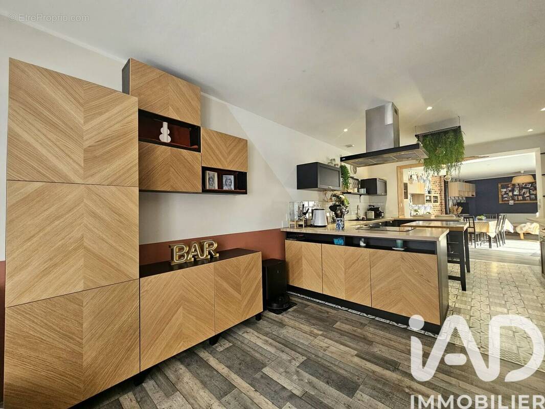 Photo 1 - Maison à HOUPLINES