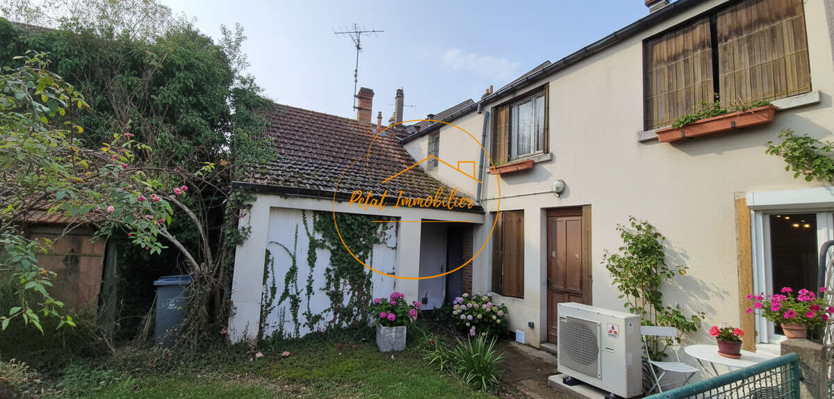 Maison à OLIVET