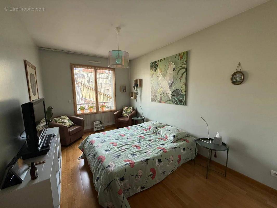 Appartement à AIX-LES-BAINS