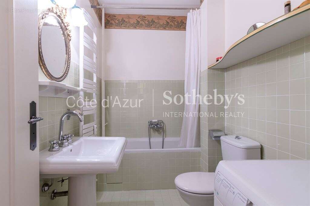 Appartement à VILLEFRANCHE-SUR-MER