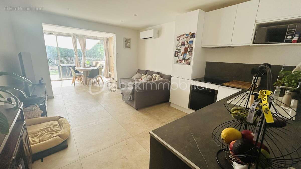 Appartement à SANARY-SUR-MER