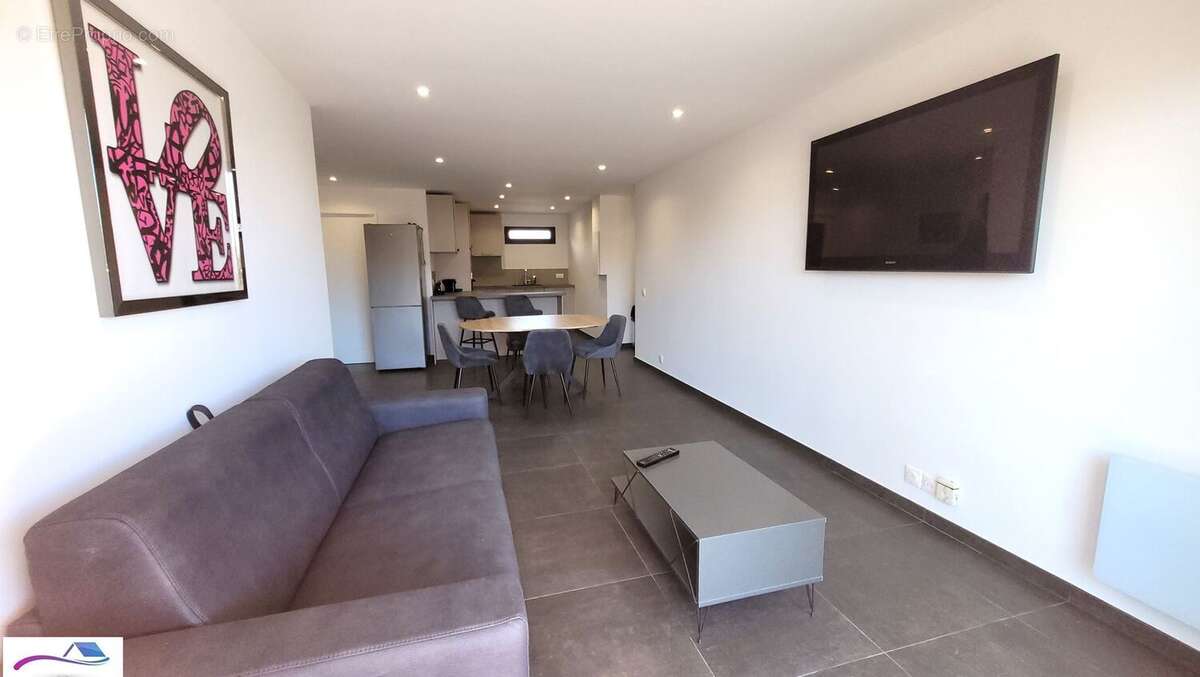 Appartement à MANDELIEU-LA-NAPOULE