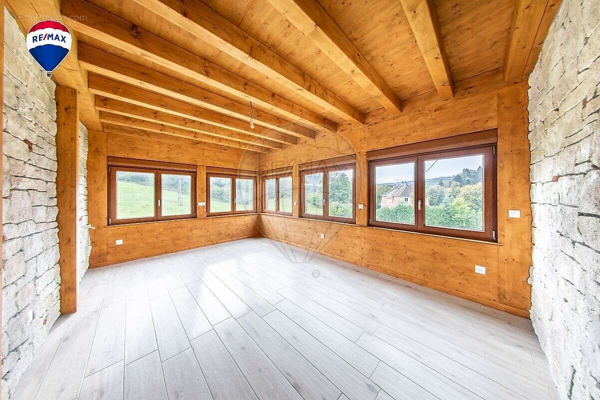 Autre à LUCELLE