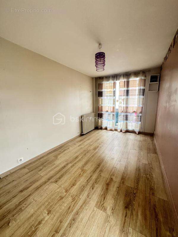 Appartement à IVRY-SUR-SEINE