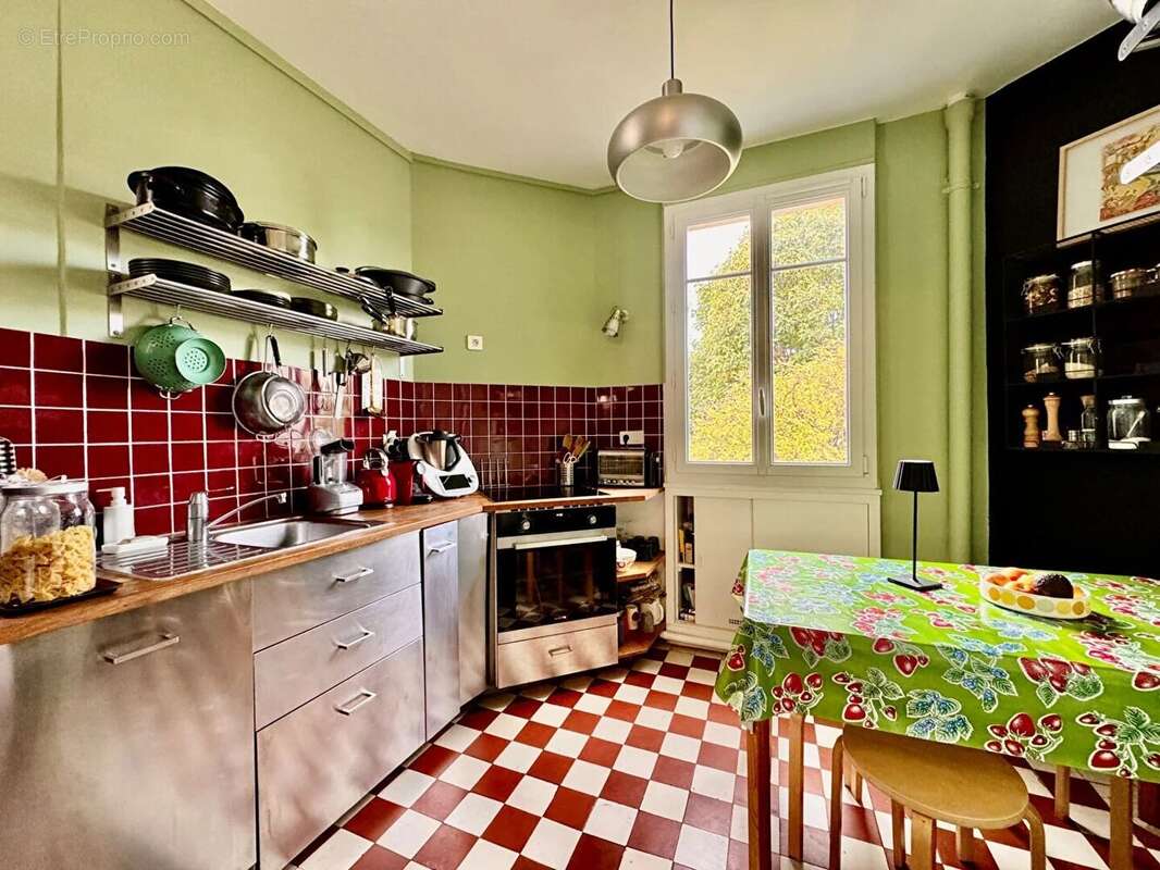 Appartement à COLOMBES
