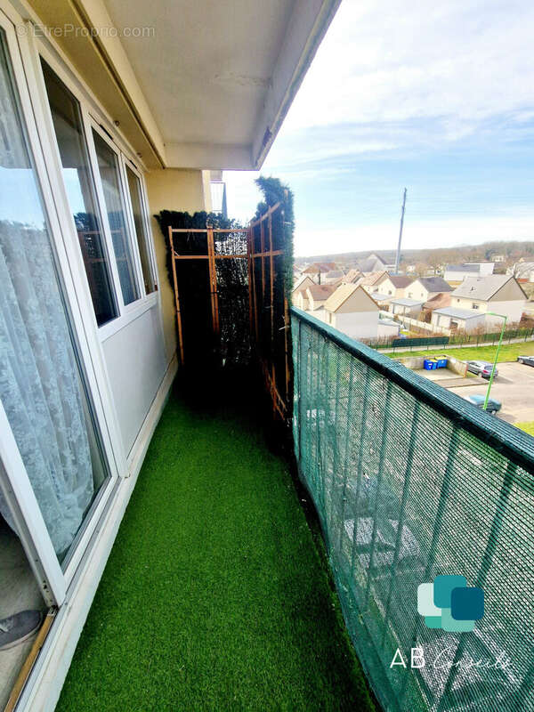 Appartement à SAINT-ETIENNE-DU-ROUVRAY
