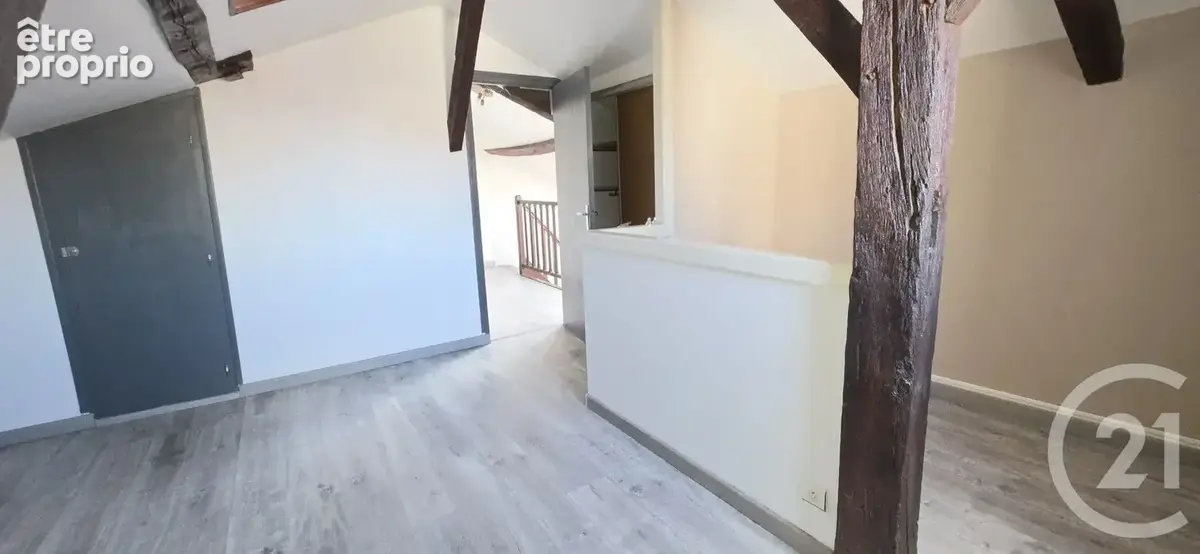 Appartement 2 pièces 80 m² à vendre à Chalons-En-Champagne (51000) - photo 8
