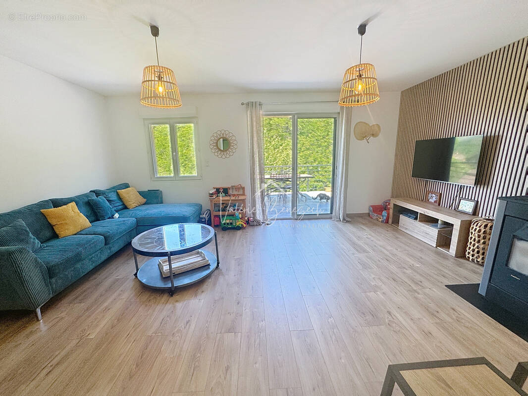 Maison à BELMONT-SUR-RANCE