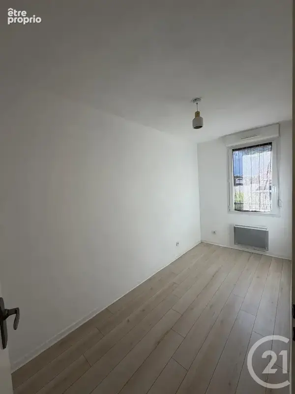 Appartement 54 m² à Annonay  - photo 5