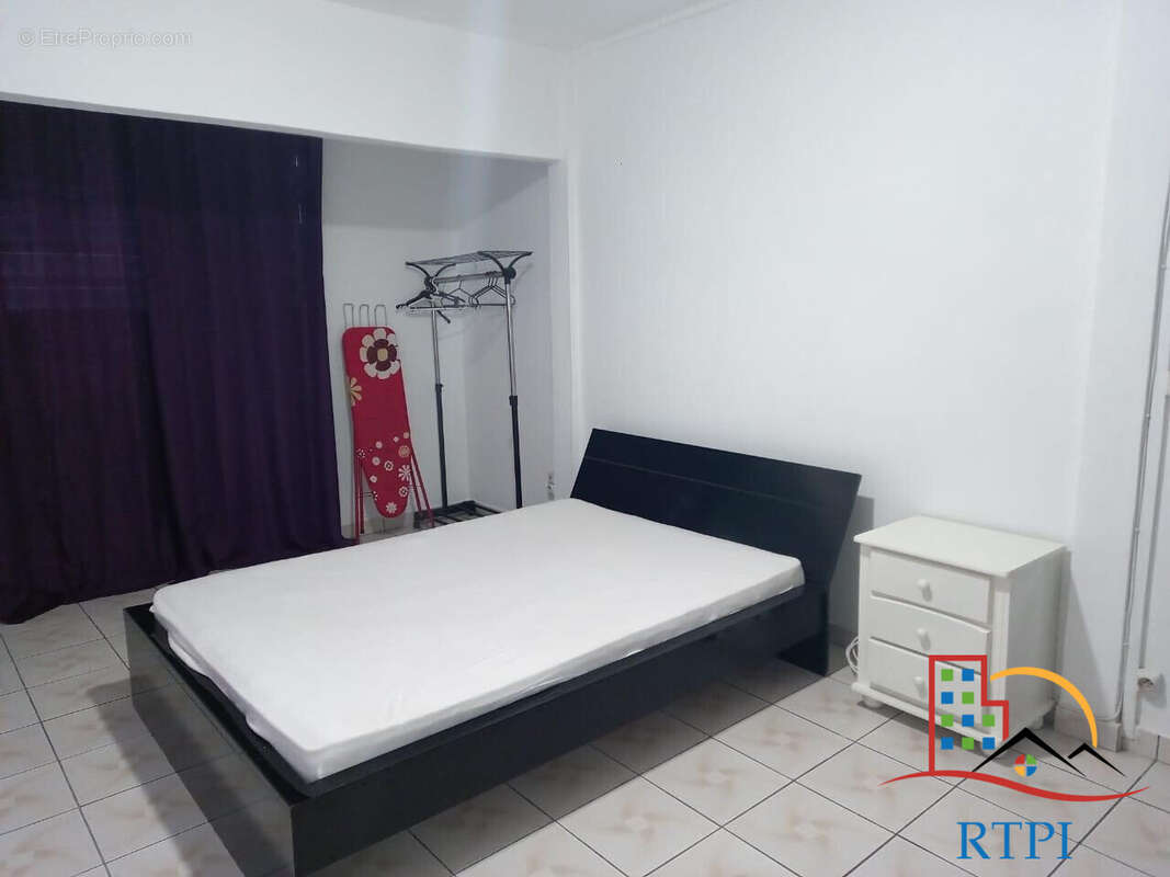 Appartement 65 m² à Les Abymes  - photo 2