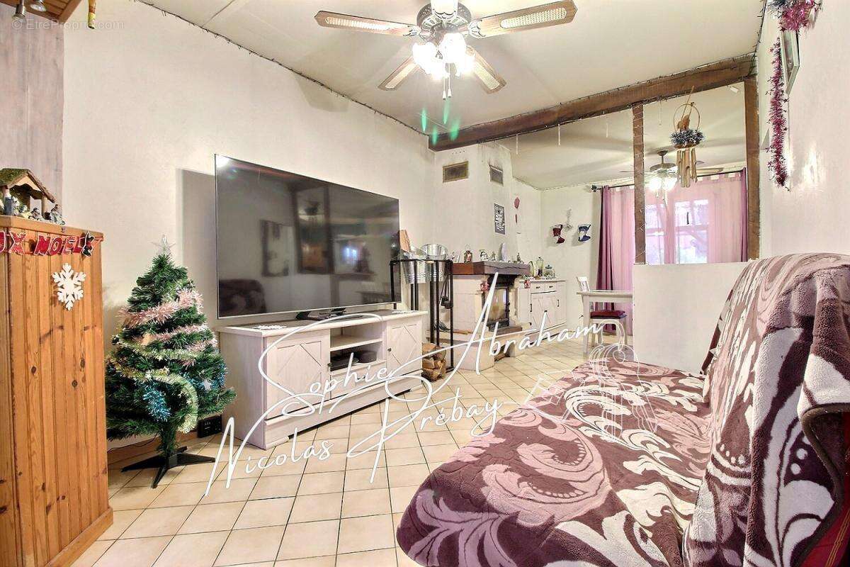 Maison à OUTARVILLE