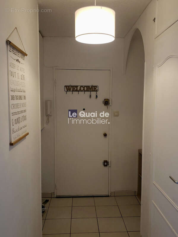 Appartement à SAINT-MARTIN-D'HERES
