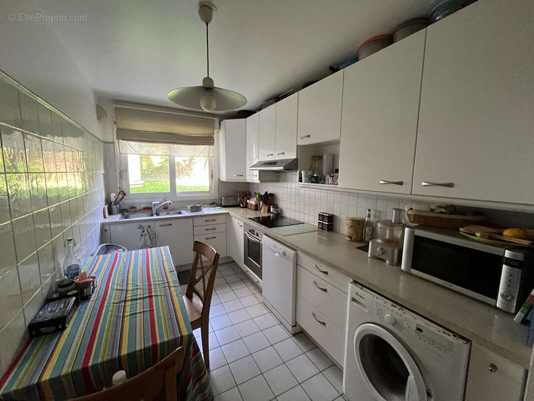 Appartement à CHAVILLE