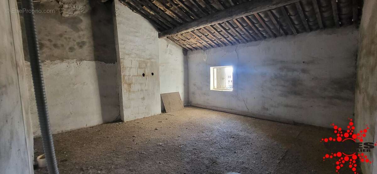 Maison à CAPESTANG