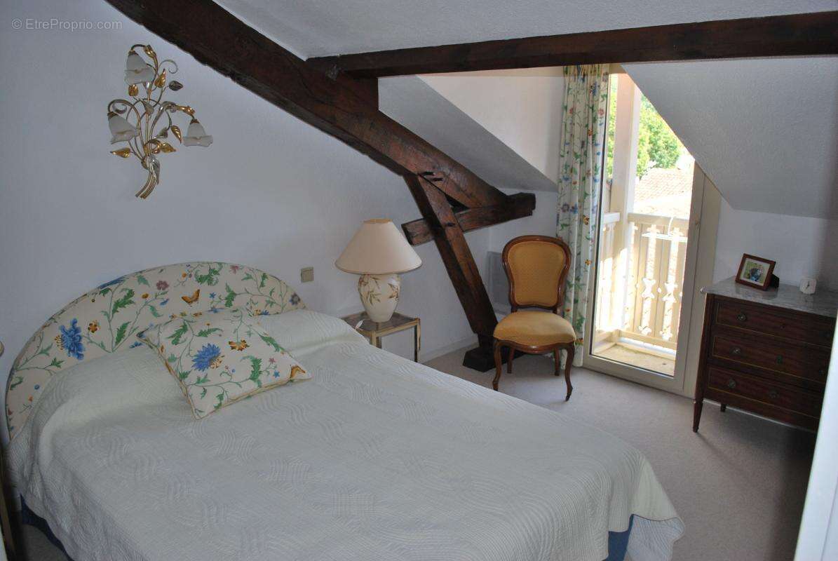 Immeuble de rapport à vendre - 19 appartements - photo 6