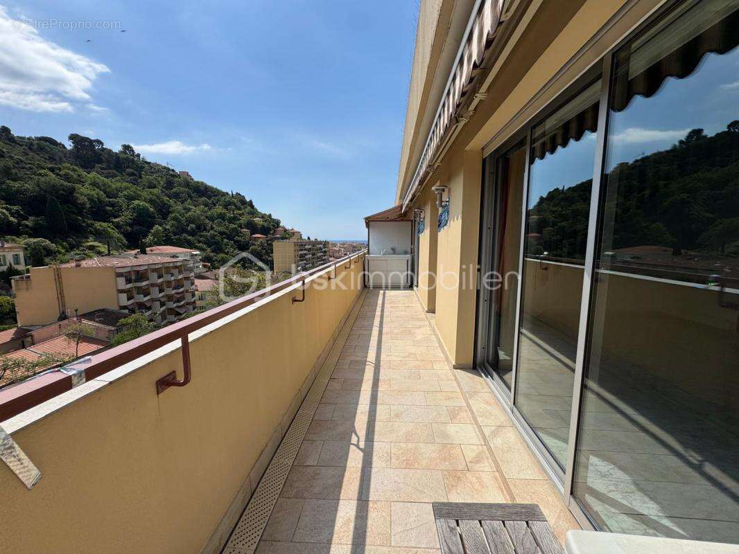 Appartement à MENTON