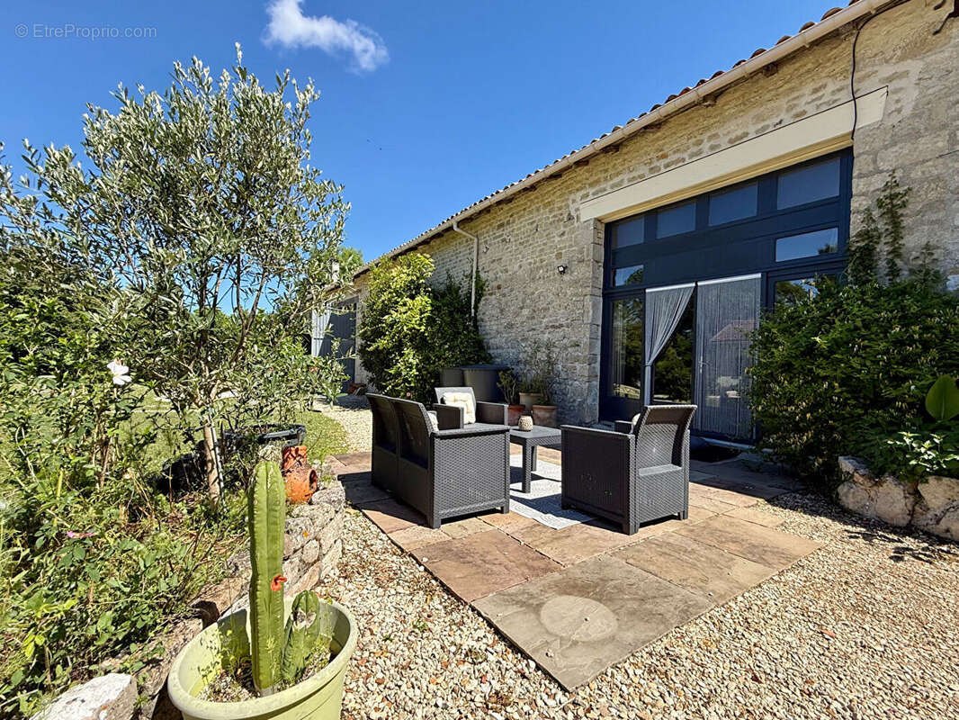 Maison à HANC