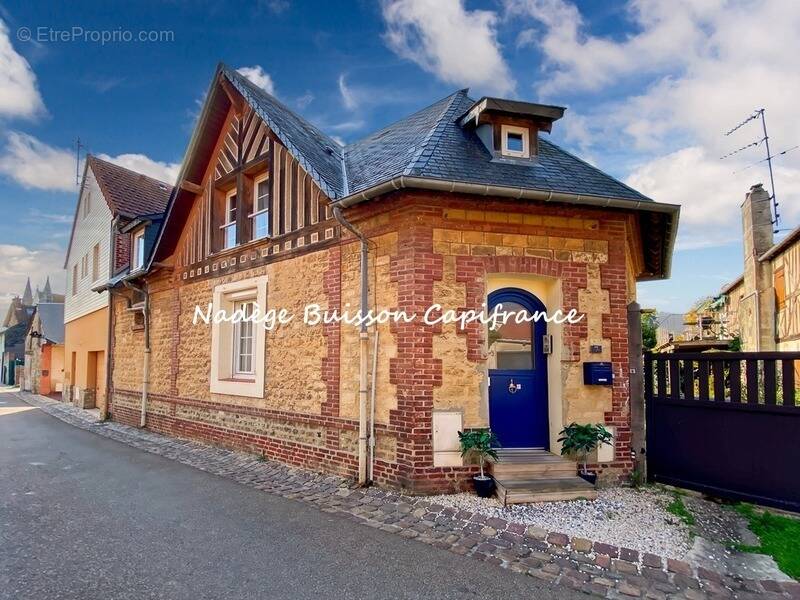 Maison à DIVES-SUR-MER