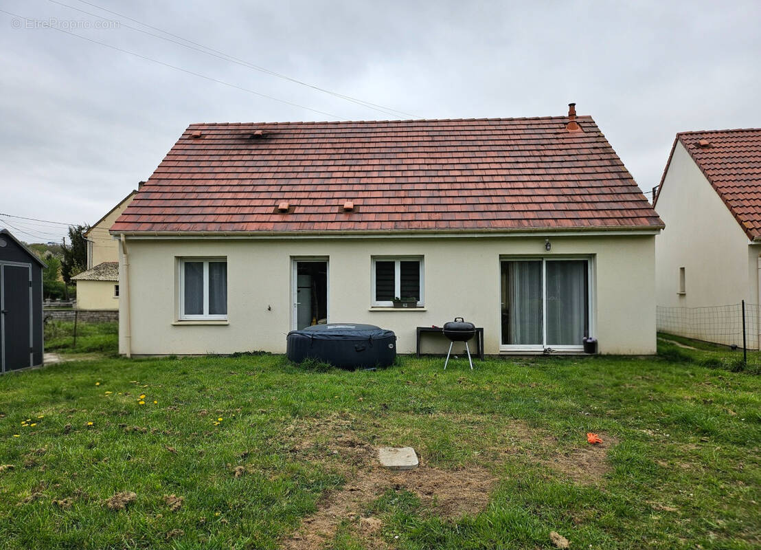 Maison à DOMART-EN-PONTHIEU
