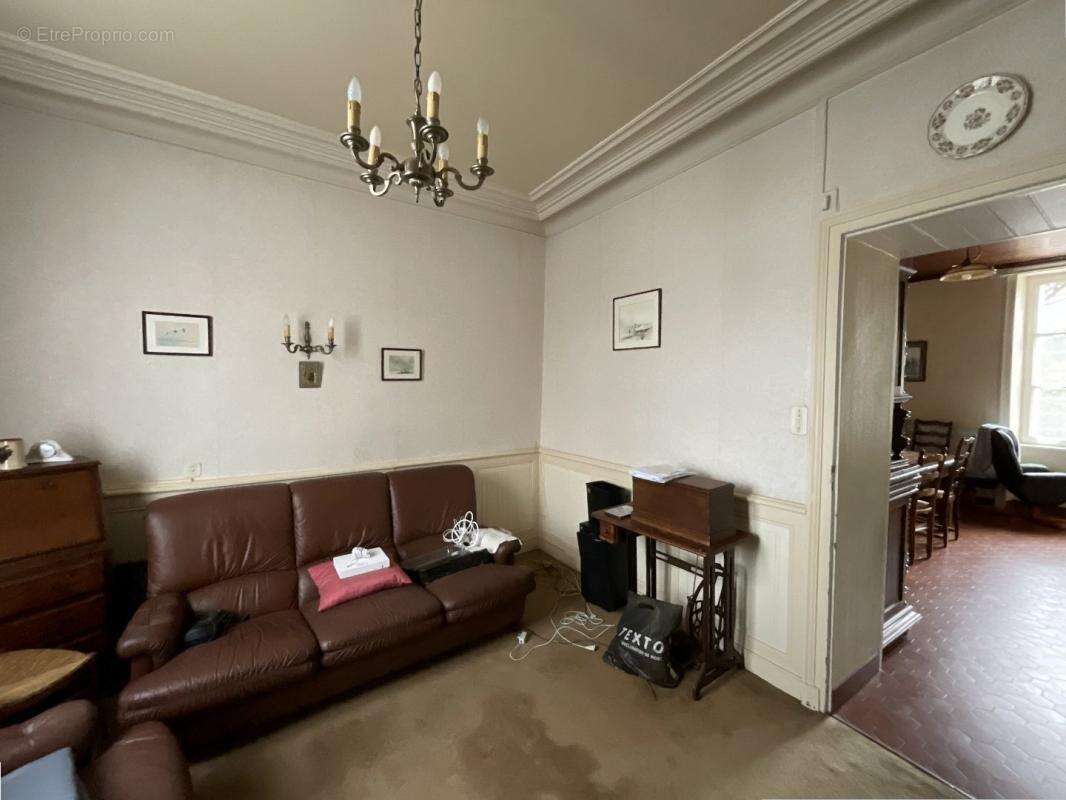 Maison à SAINT-PIERRE-DE-PLESGUEN