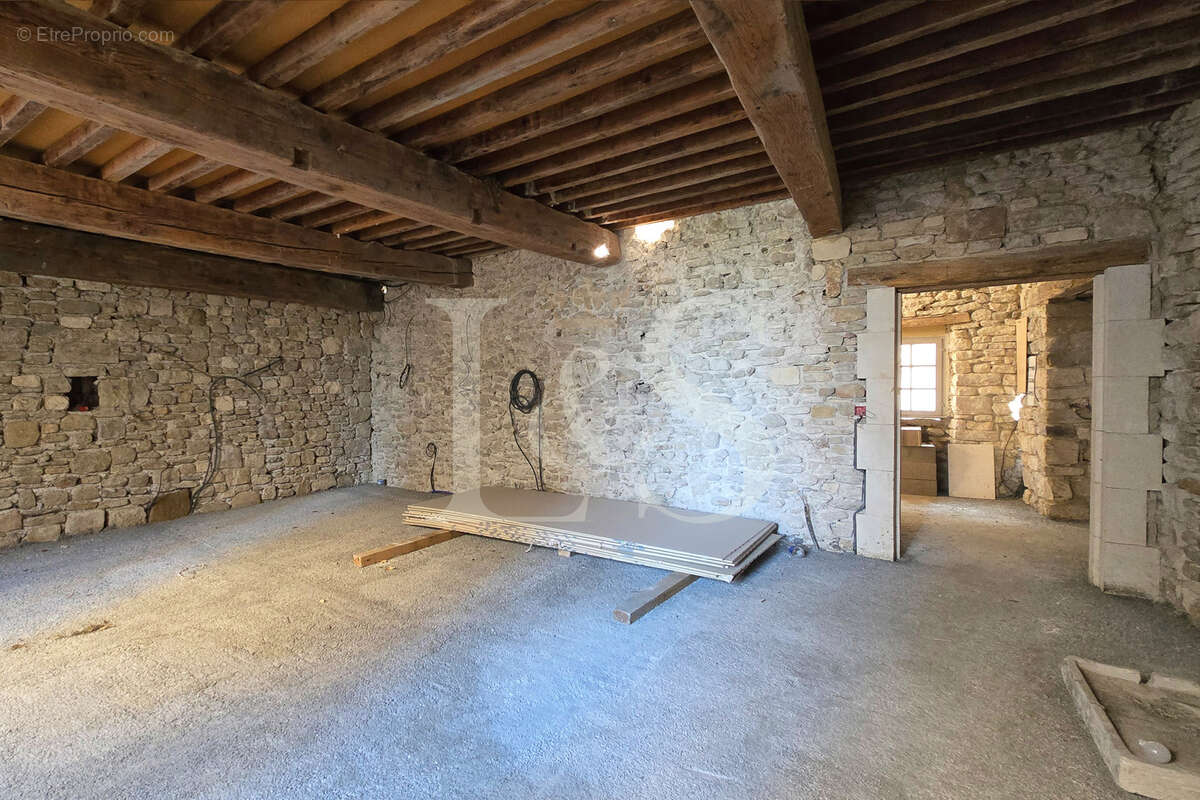 Maison seigneuriale du XIIᵉ siècle avec cour intérieure et terrasse panoramique - photo 5