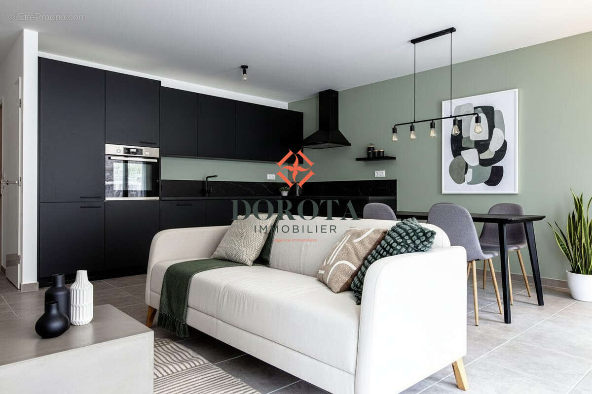Appartement à CHALLES-LES-EAUX