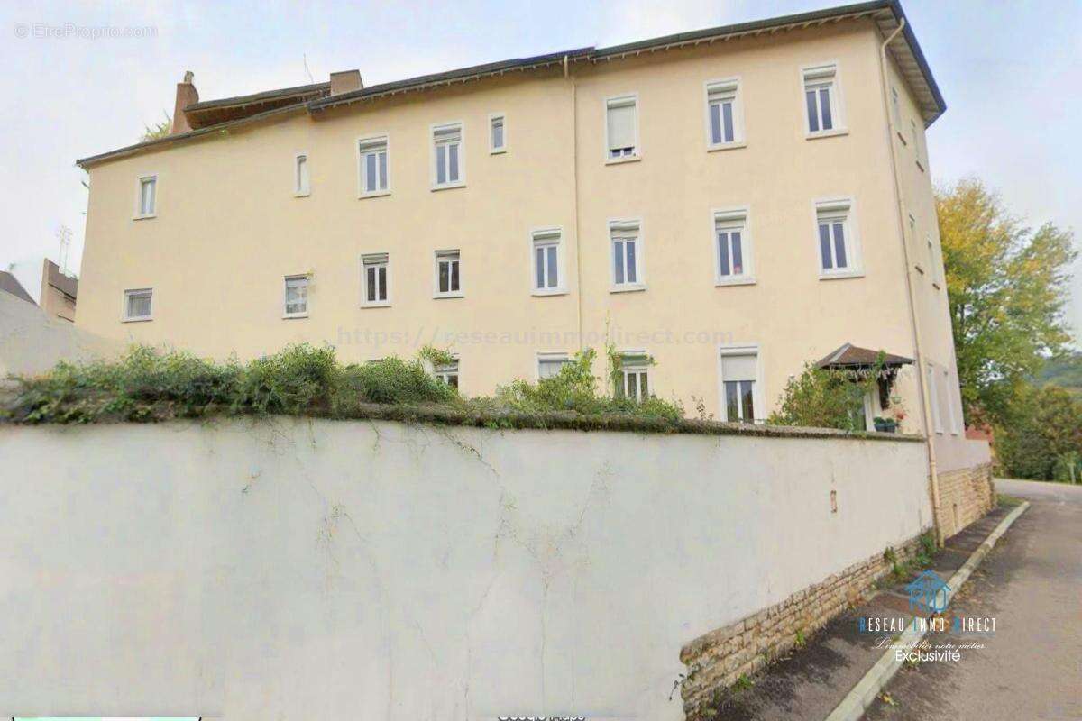 Appartement à CHABONS