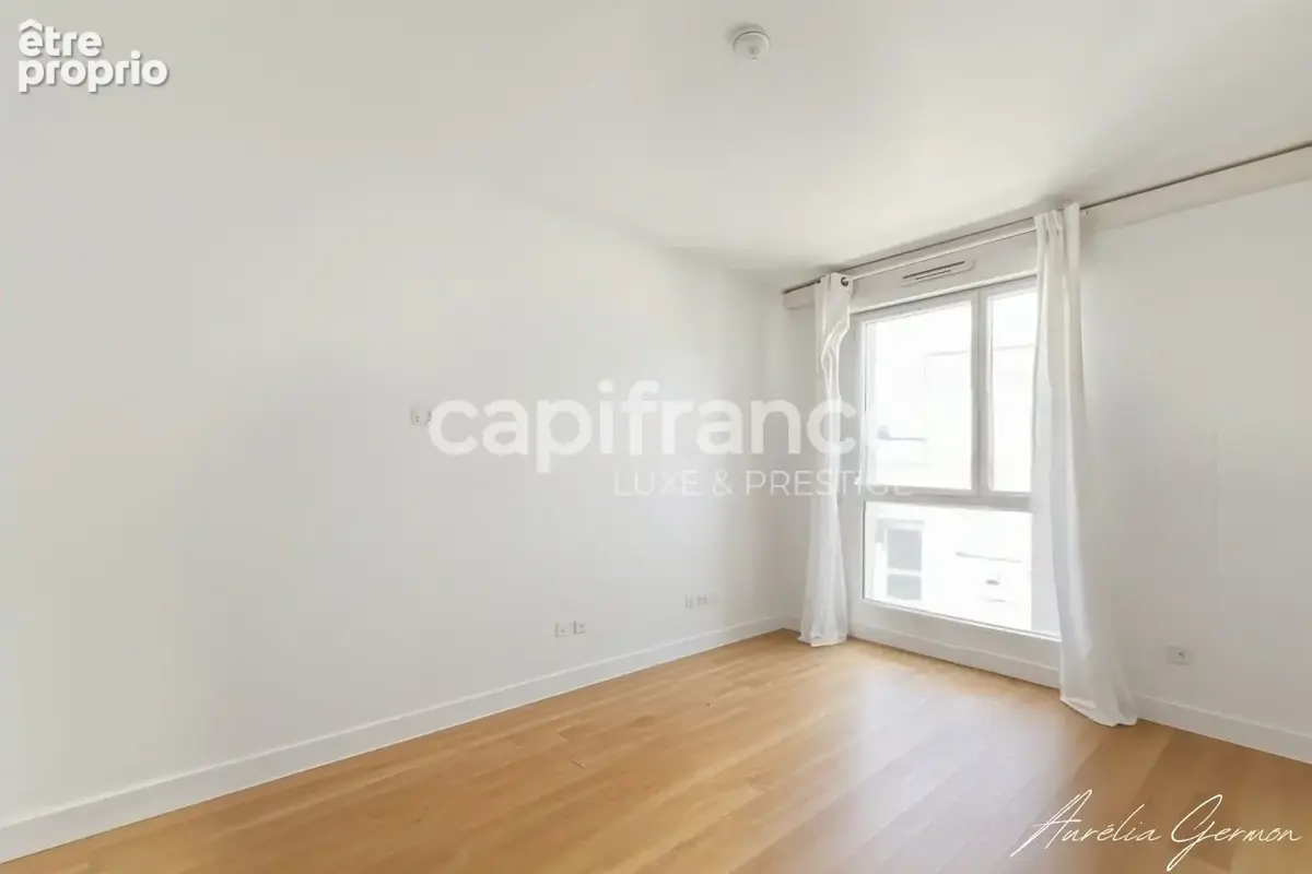 Bastide - Appartement de standing - 4 chambres - Terrasse - 2 stationnements - photo 8