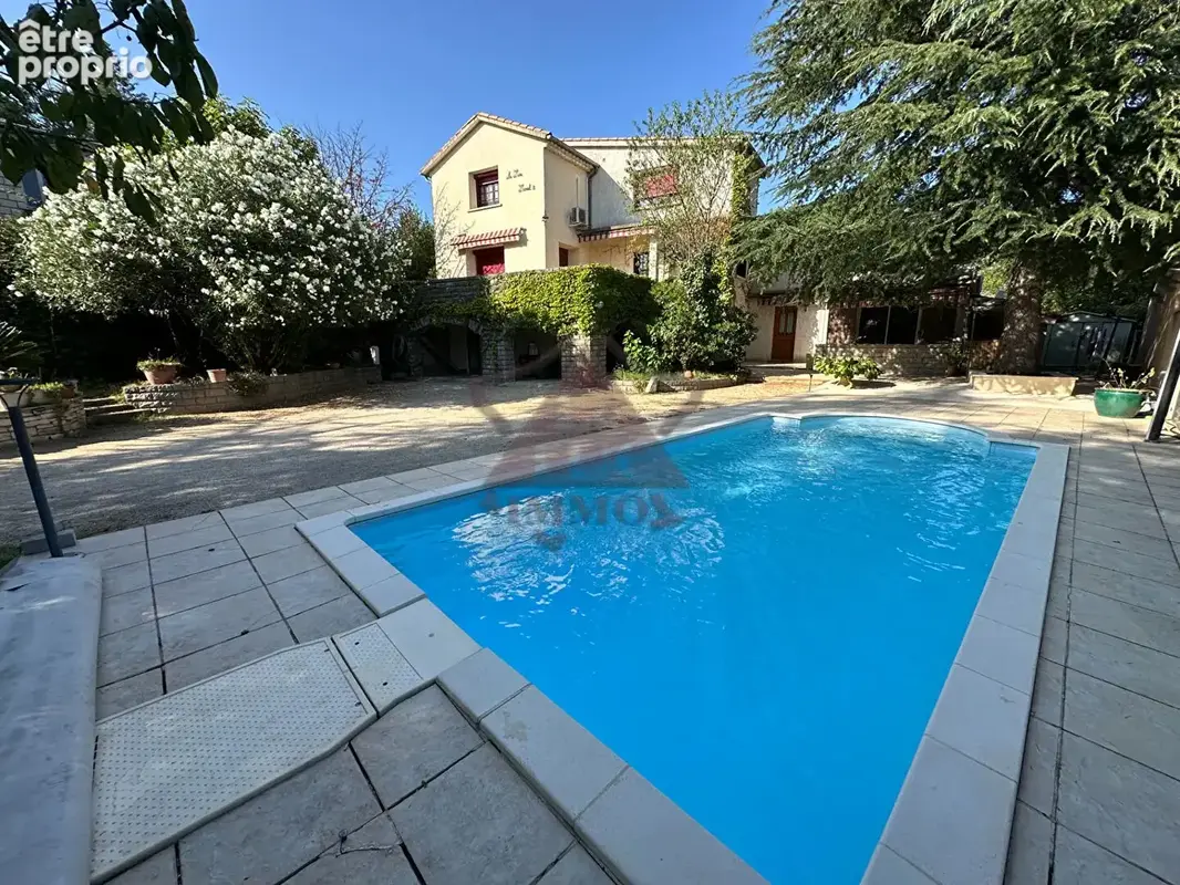 Photo Maison à Saint-Ambroix au prix de 200 000€