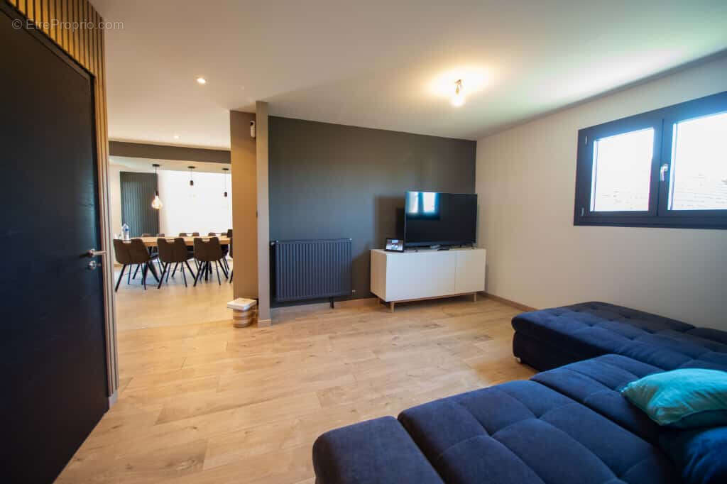 Maison à LAVERNAY