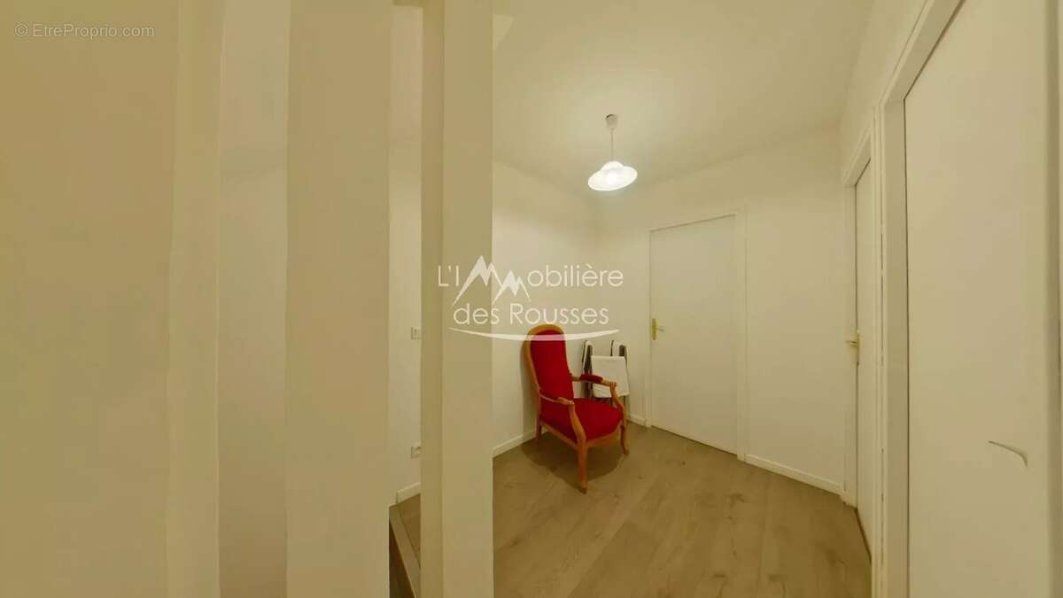 Appartement à LA MOUILLE