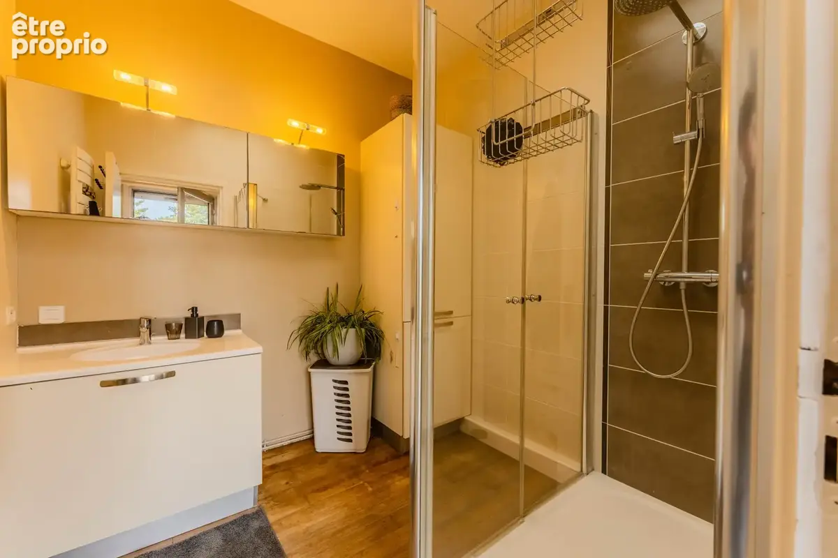 Maison semi-individuelle - beau potentiel ! - photo 8