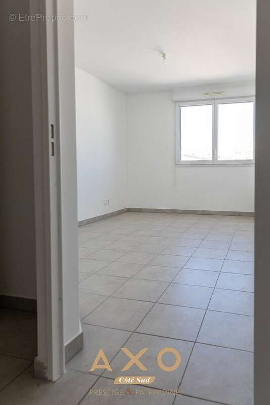 Appartement à MARSEILLE-3E