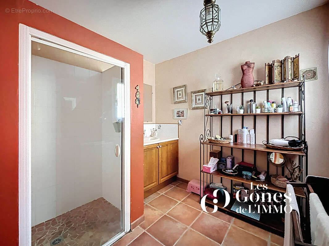 Maison à SAINTE-CONSORCE