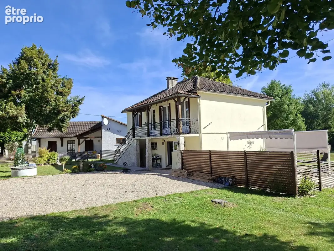 Maison à VERTEILLAC