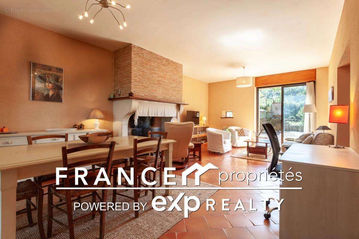 Maison à SALIES-DU-SALAT