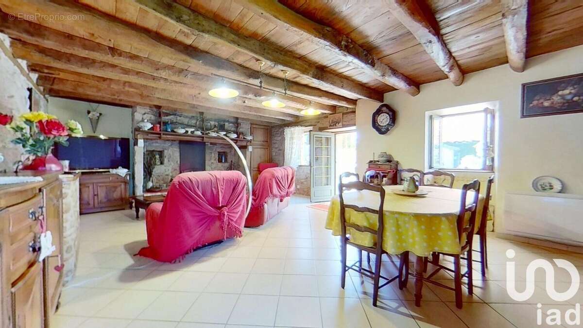 Photo 5 - Maison à SOUSCEYRAC
